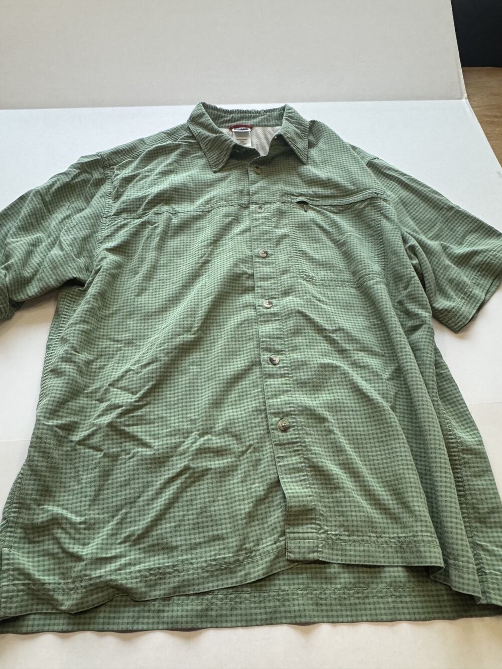 Men's The North Face Short Sleeve Button Down Size L